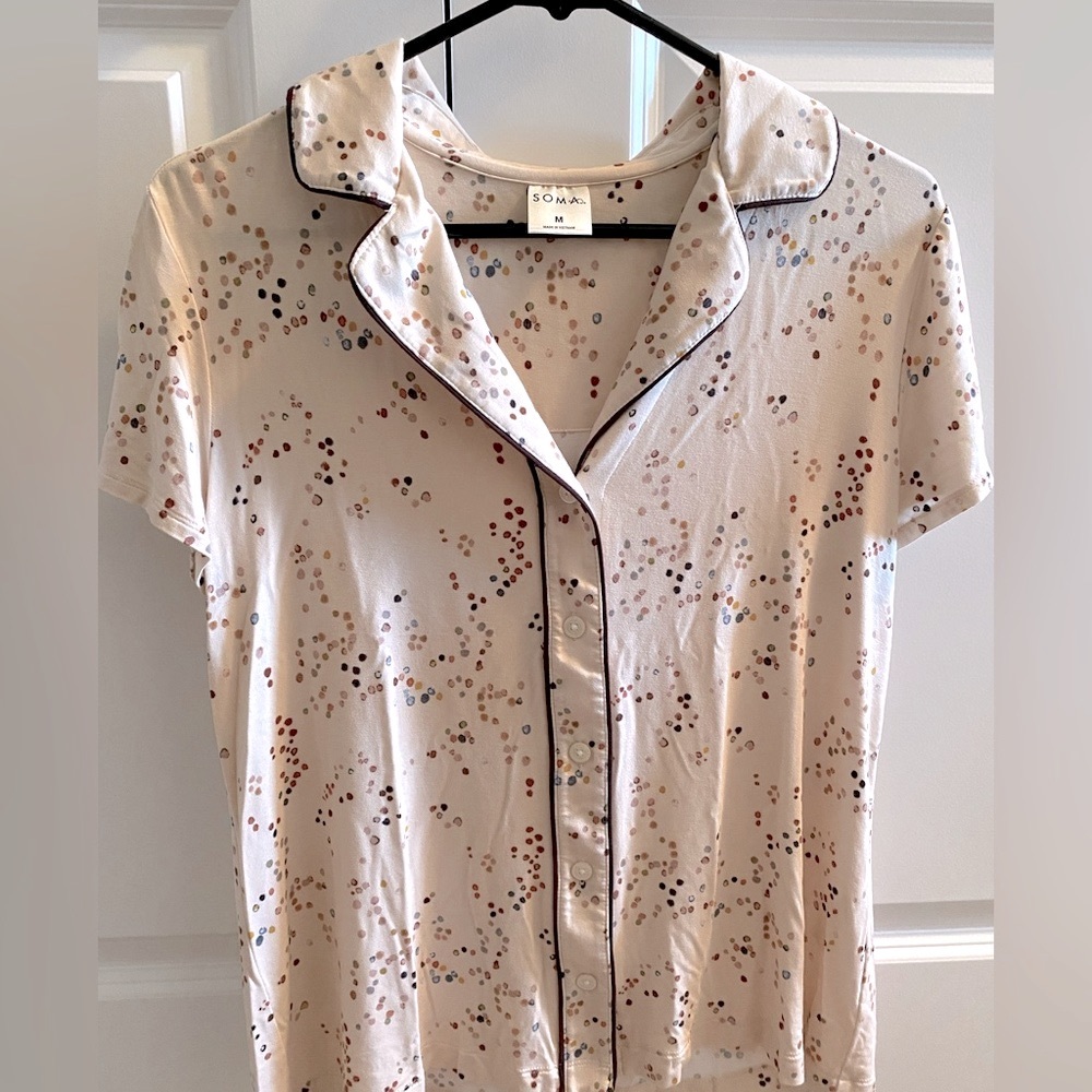 NWOT Soma short sleeve cool nights notch collar sz M